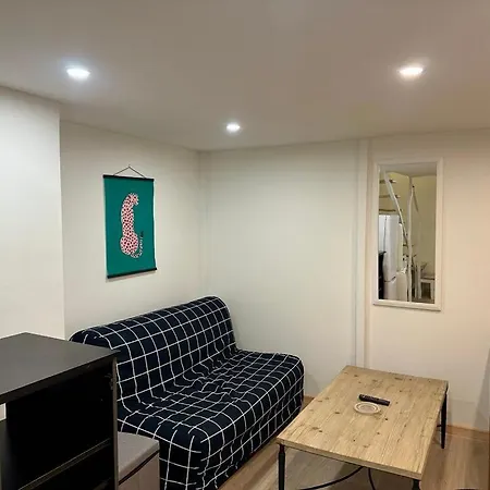 Cozy Near Keleti דירה